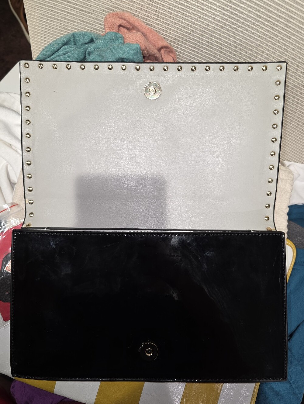 Valentino Black Patent Leather Rockstud Clutch - Picture 8 of 9